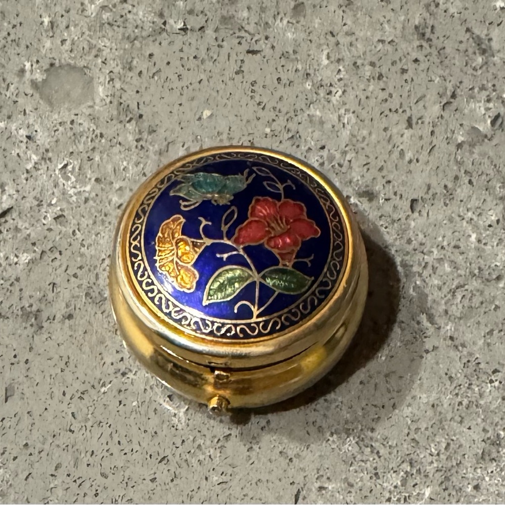 Vintage Gold Filled Enamel Pill Box Trinket Case | Floral Blue Top